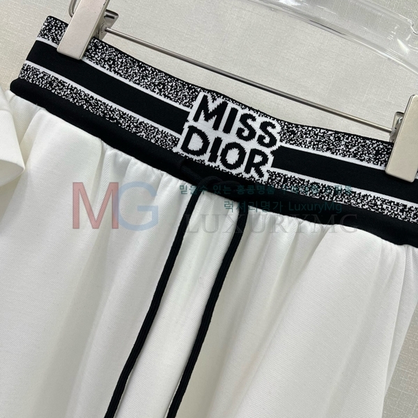   Ʈ DO367853-2