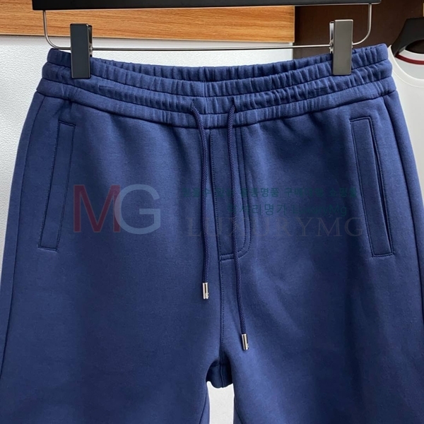   ݹ GV749850-3