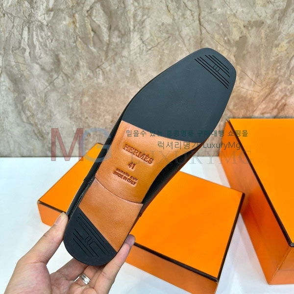 ޽  屸 HE501884-6