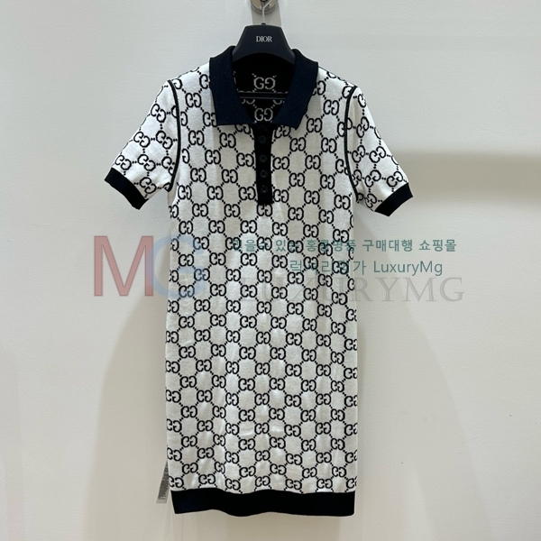   ǽ D2522360