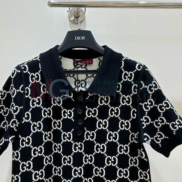   ǽ D2522360
