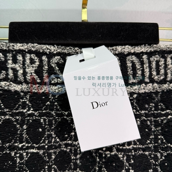   ĿƮ DO675389