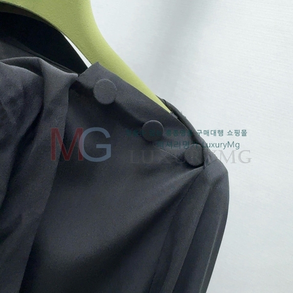    GU696639-1