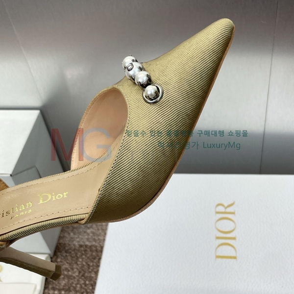 ̵ DI654823-4 (7cm)