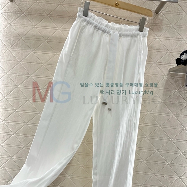  ˷  AW25534-1