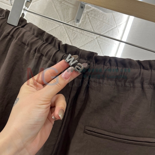 ˷  AW25534-2