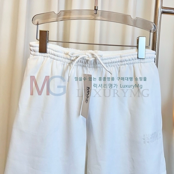    MJ254216-4