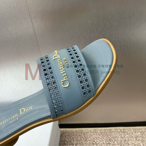     DI9905562-1