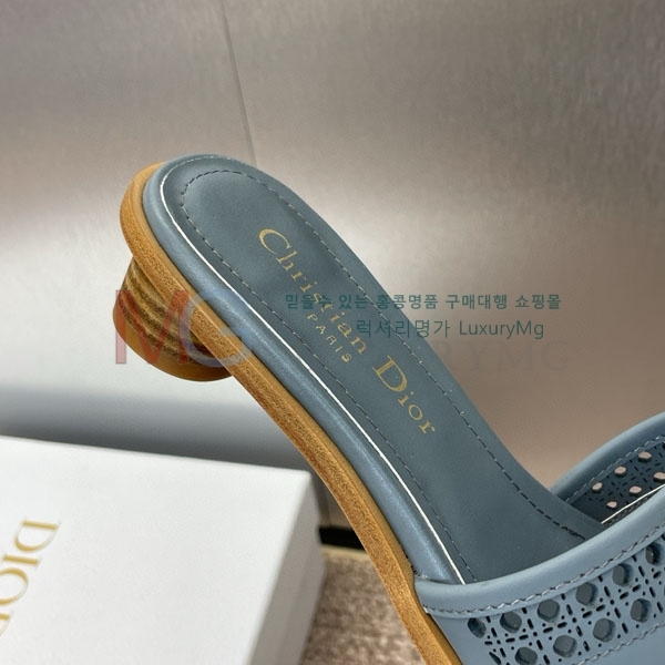     DI9905562-1