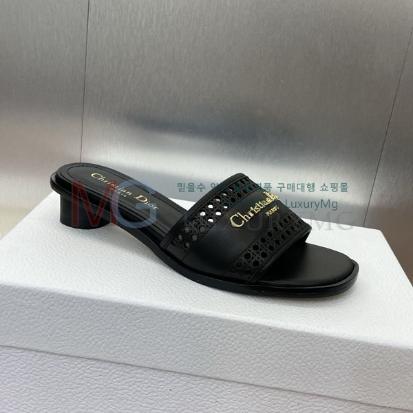     DI9905562-3