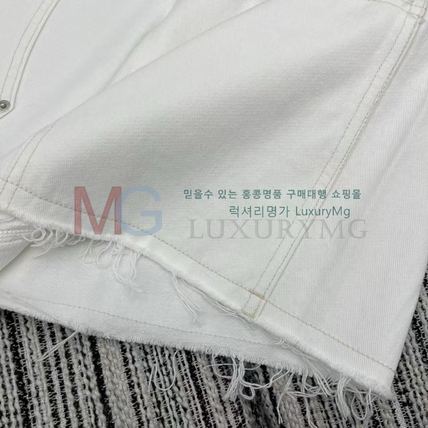   5   M6602262-4