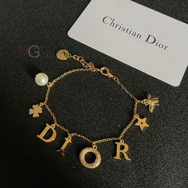   DR330601