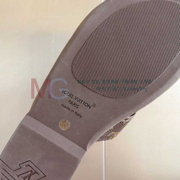 ̺   LV366041-1