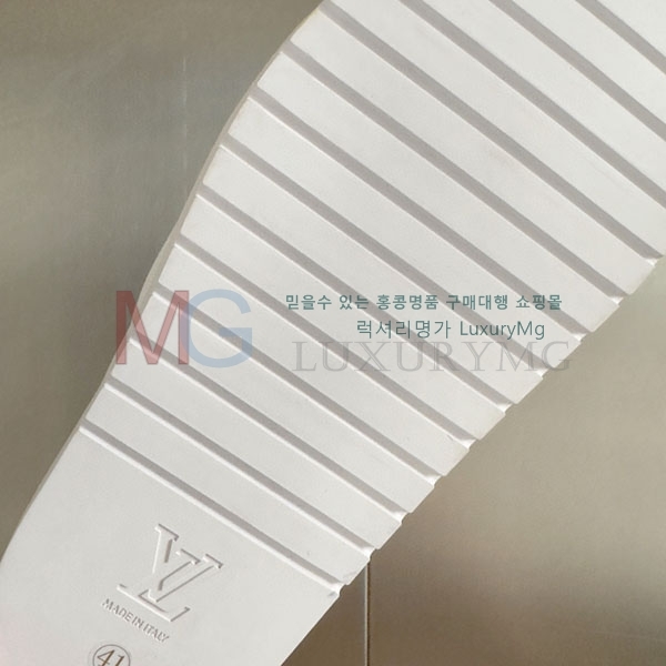 ̺   LV369002