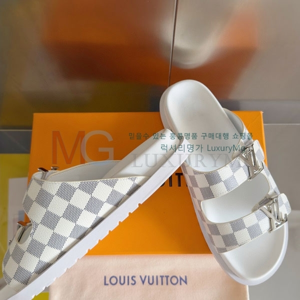 ̺   1LV30036