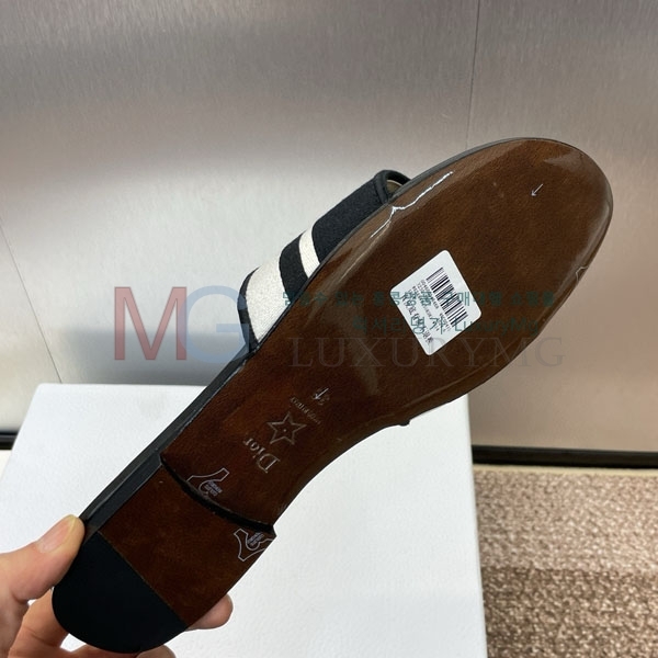  / DR9177033