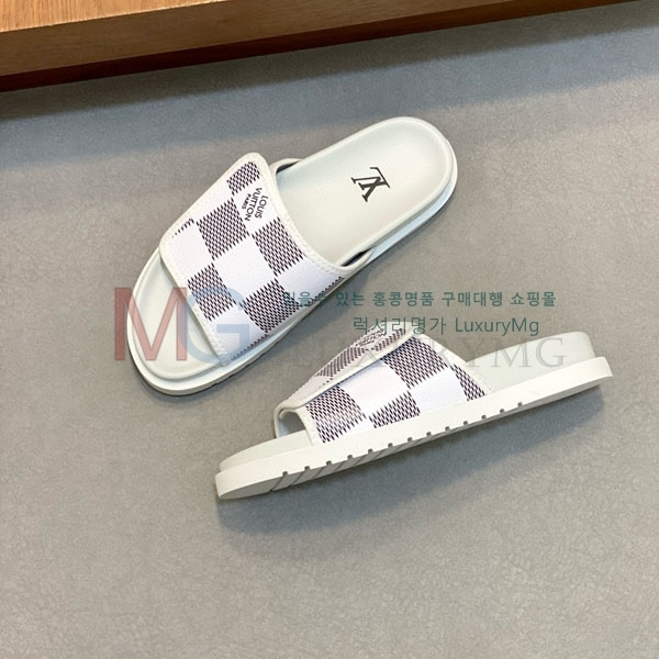 ̺   LT59047-4