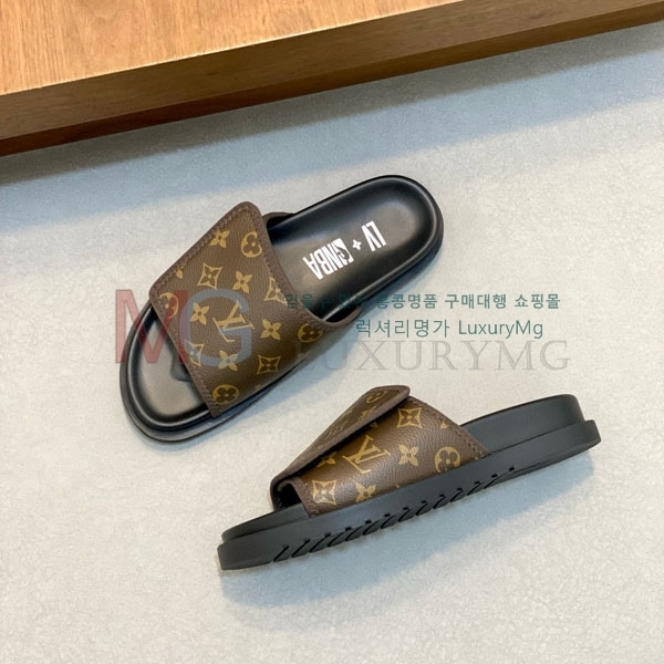 ̺   LT59047-8