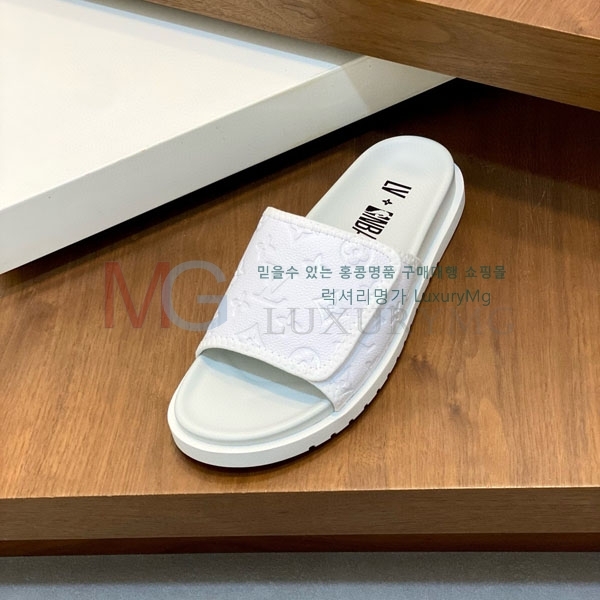 ̺   LT59047-7