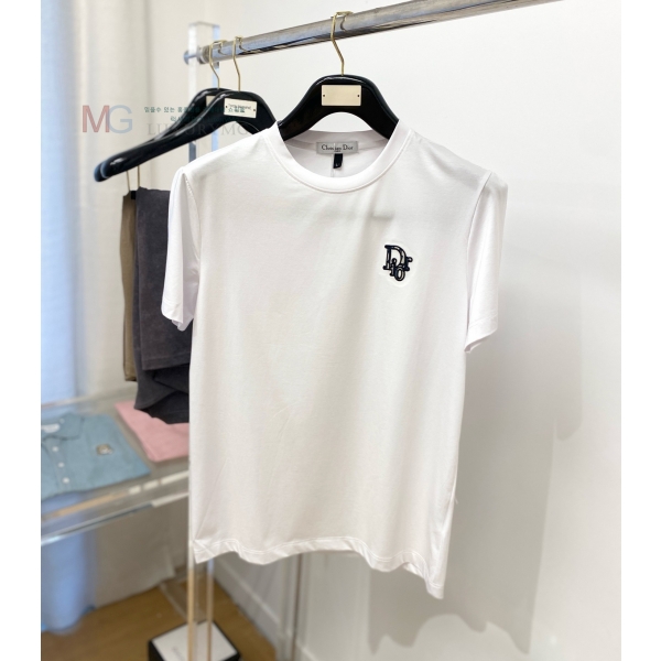    Ƽ DR4236720-2
