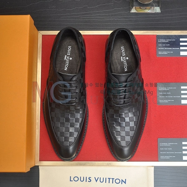 ̺  屸 7LV602796-4