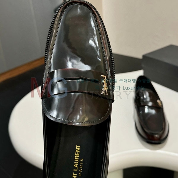 ζ   YSL56033-4