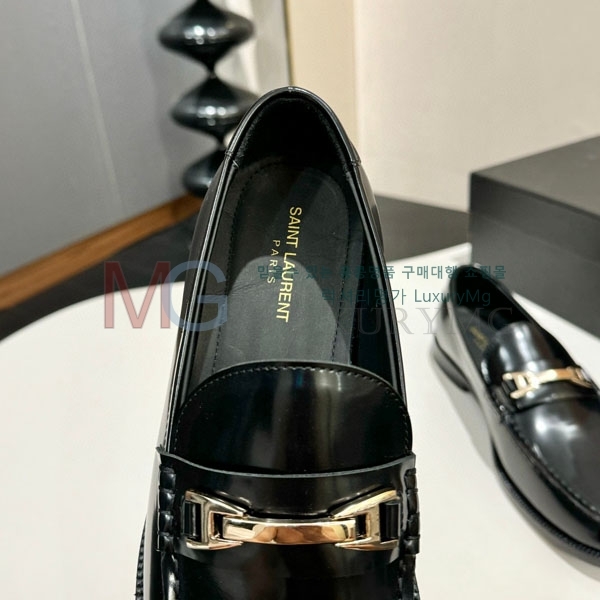 ζ   YSL56023-5