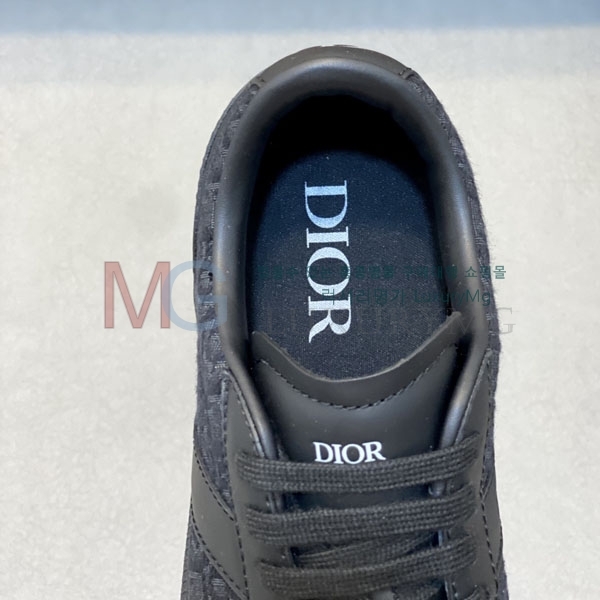   Ŀ DR666021-5