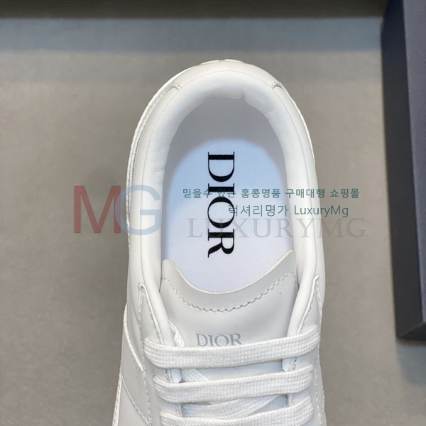   Ŀ DR666021-4