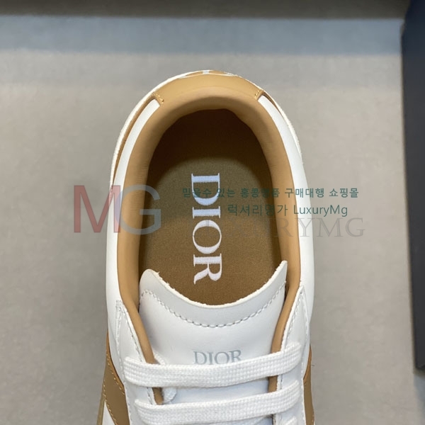   Ŀ DR666021-1