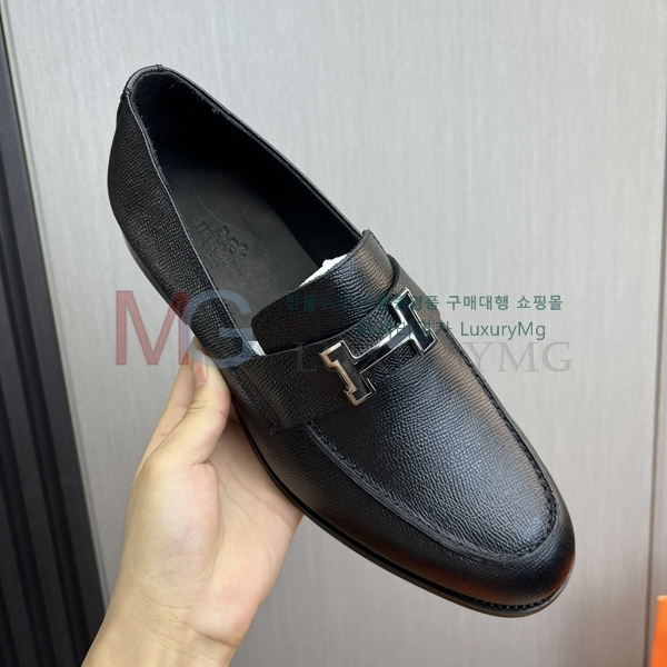 ޽  HE18803305-3