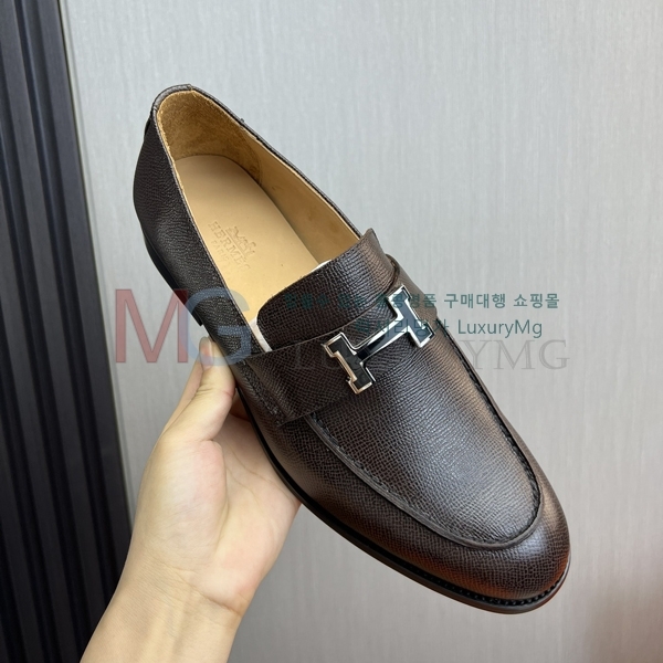 ޽  HE18803305-2