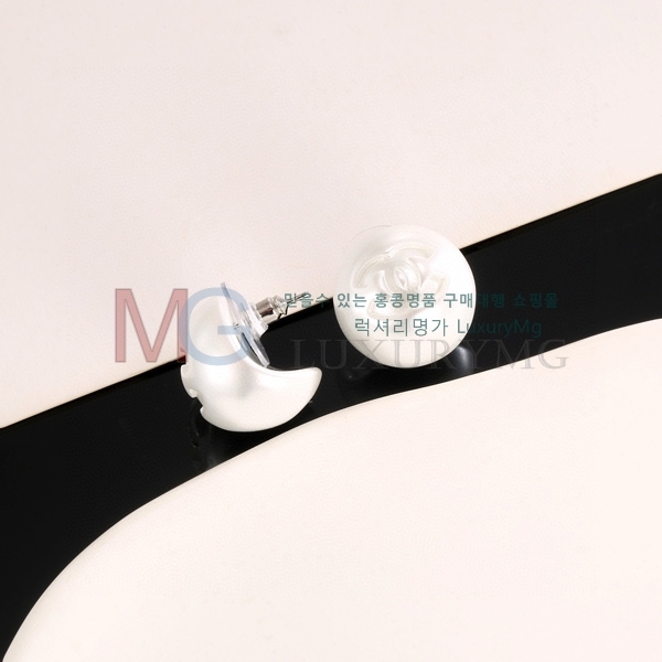 * Ͱ CH80667-2