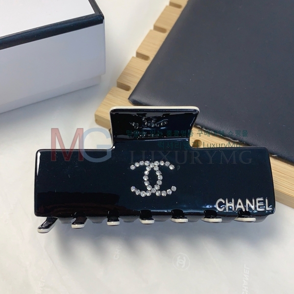 *   G1221422-1