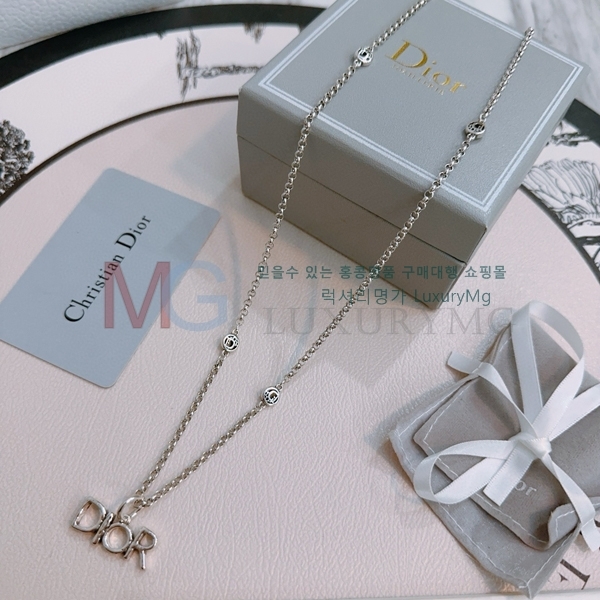   G12238715