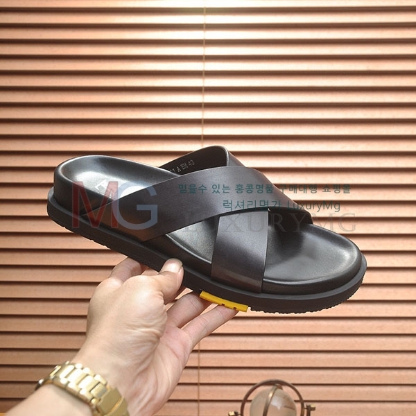 ̺   LV241119