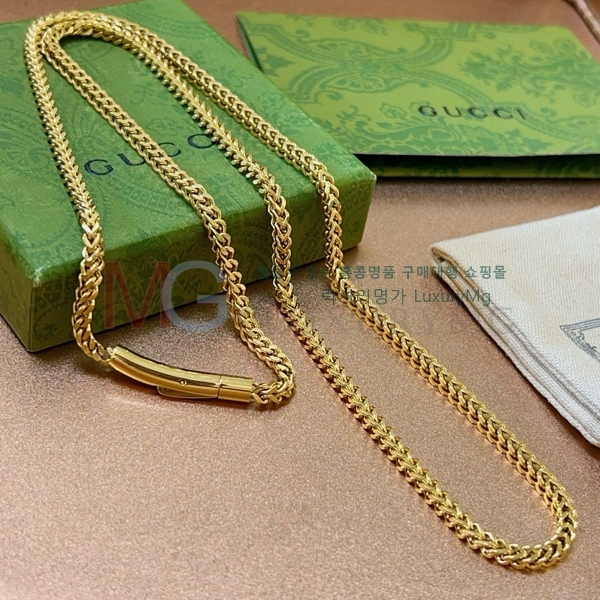   G5036881