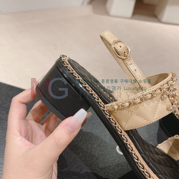 *  CD660331-2