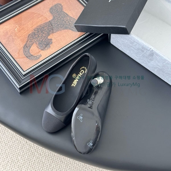 * ̵  AF650033-3