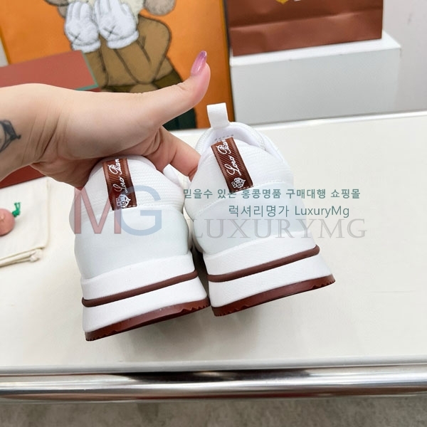 ηǾƳ  Ŀ LP811220-6