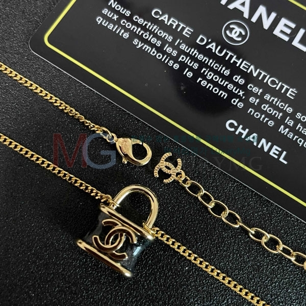 *  CH8066781
