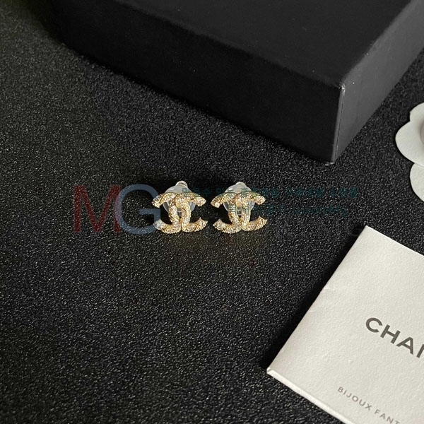 * Ͱ CH8066774
