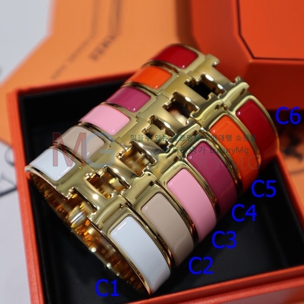 ޽  HE0678768-2