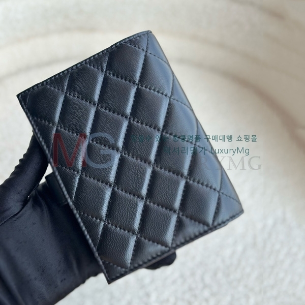 *   A55570-7