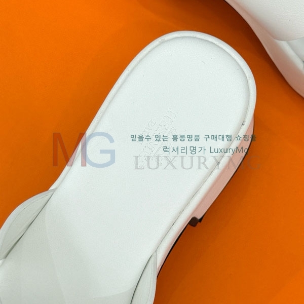  ޽    H6E55014-4
