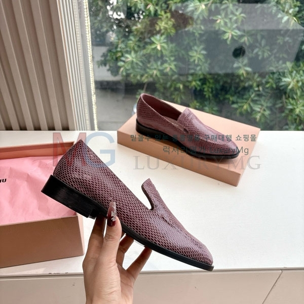  ̿̿  MIU66071-3