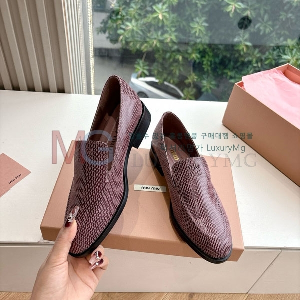  ̿̿  MIU66071-3