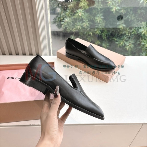  ̿̿  MIU66071-4