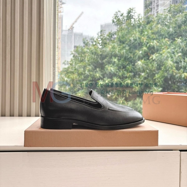  ̿̿  MIU66071-4