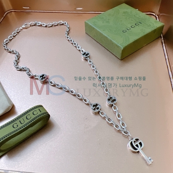   G5036892
